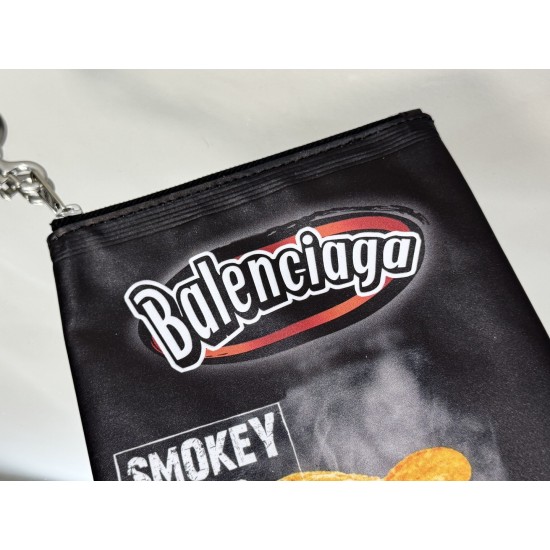 Balenciaga More ←