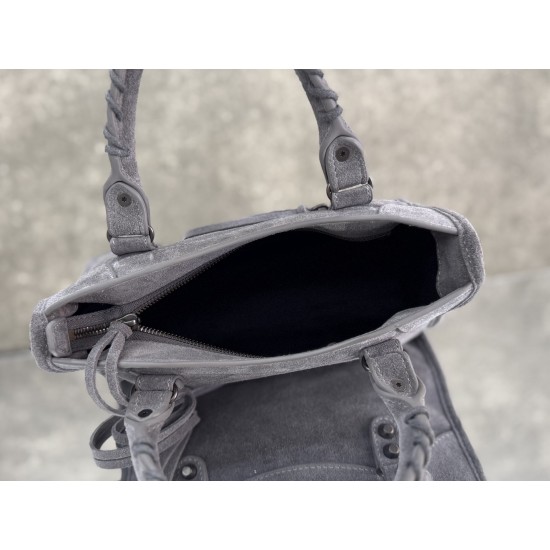 Balenciaga Le Cagole