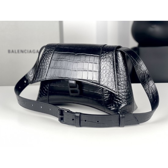 Balenciaga Downtown