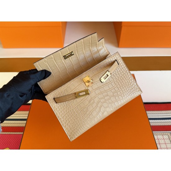HERMÈS KELLY