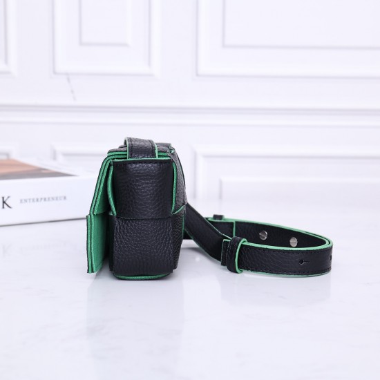 Bottega Veneta ​‍Cassette