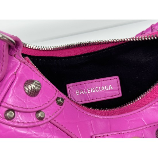 Balenciaga Le Cagole