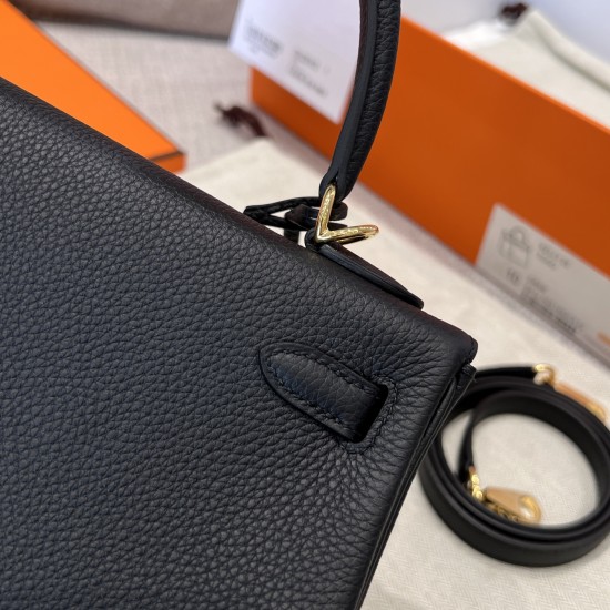 HERMÈS KELLY