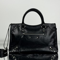 Balenciaga Le Cagole