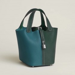 Style：Picotin lockColour：Vert Cypres （6O松林绿）/W0（博斯普鲁斯绿）Size：18cmLeather：clemenceHardware：sliver菜篮18cm，松柏绿/博普鲁斯绿，银扣，高级全手工专属定制‼️