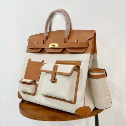HERMÈS More