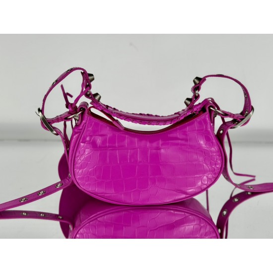 Balenciaga Le Cagole