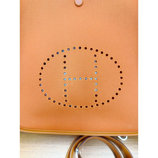 HERMÈS Evelyne