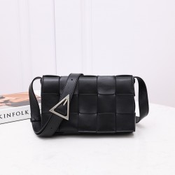 Bottega Veneta ​‍Cassette