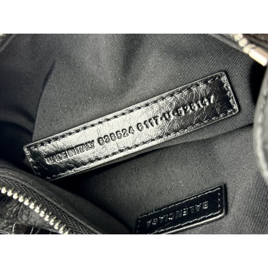 Balenciaga Le Cagole