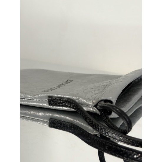 Balenciaga More ←