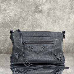 Balenciaga Le Cagole