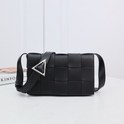 Bottega Veneta ​‍Cassette