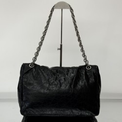 Balenciaga More ←
