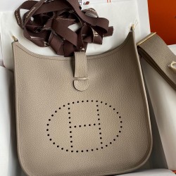 HERMÈS Evelyne