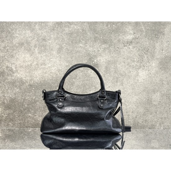 Balenciaga Neo Classic