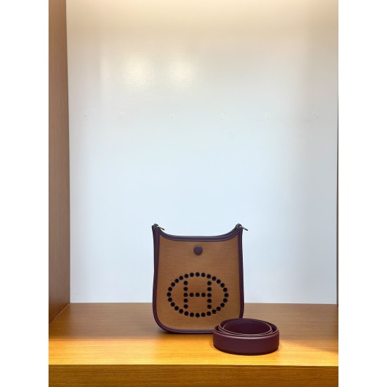 HERMÈS Evelyne