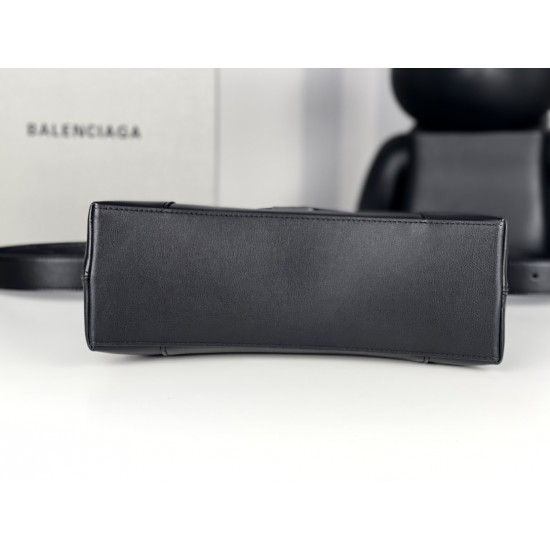 Balenciaga Downtown