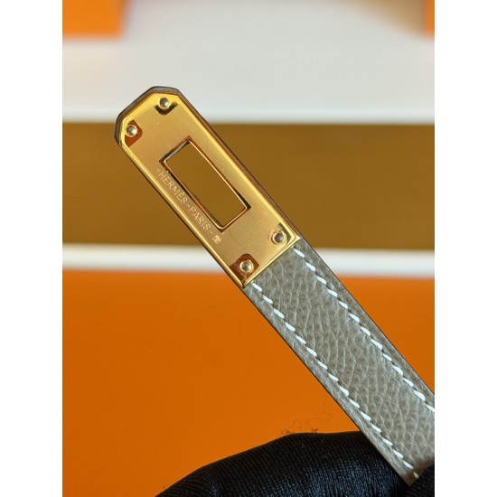 HERMÈS KELLY