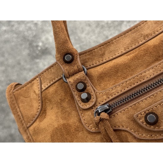 Balenciaga Le Cagole