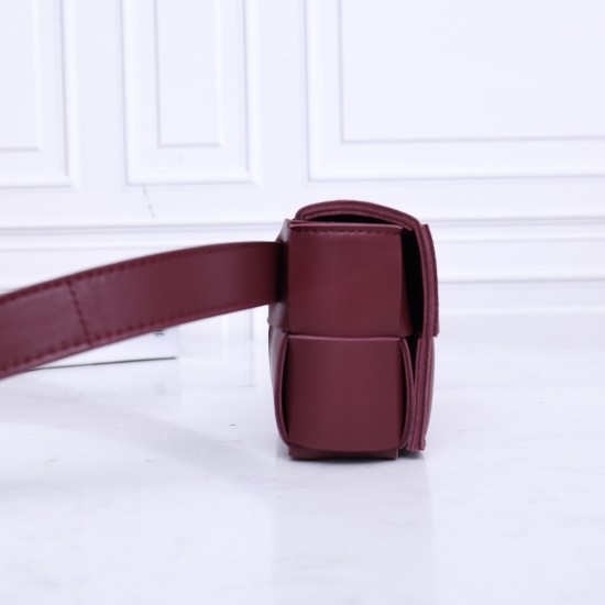 Bottega Veneta ​‍Cassette