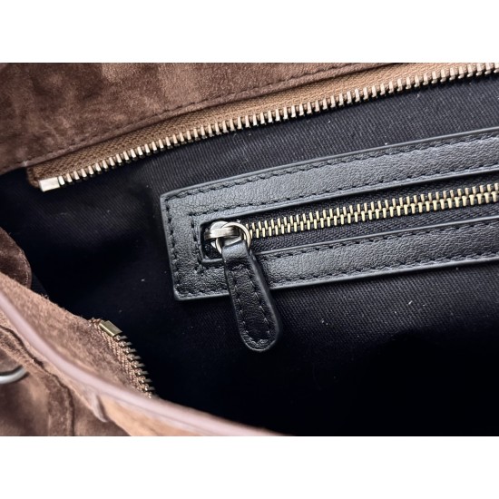 Balenciaga Le Cagole