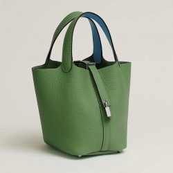 Style：Picotin lockColour：A8丝蓝绿/2T天堂蓝Size：18cmLeather：clemenceHardware：sliver菜篮18cm，丝蓝绿/天堂蓝，银扣，高级全手工专属定制‼️