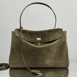 Balenciaga More ←