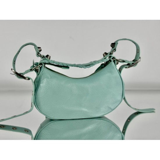 Balenciaga Le Cagole