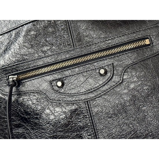 Balenciaga Le Cagole