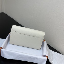 HERMÈS Constance