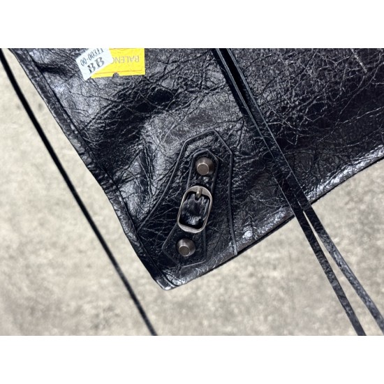 Balenciaga Le Cagole