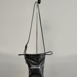 Balenciaga More ←