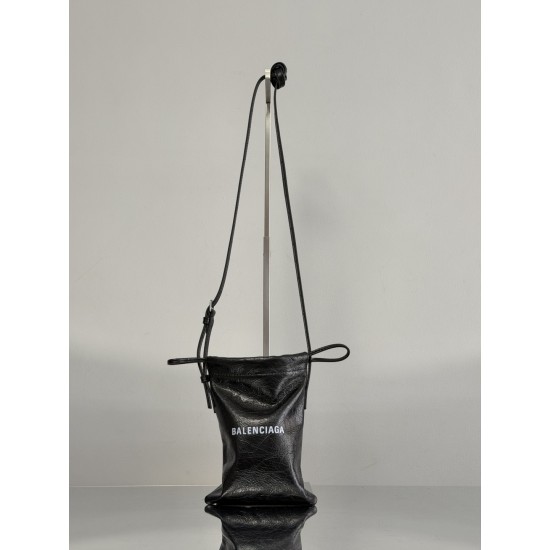 Balenciaga More ←