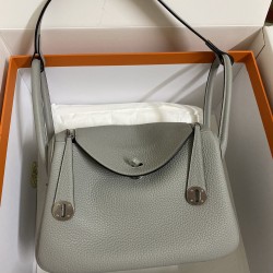 HERMÈS Lindy