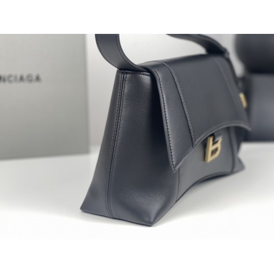 Balenciaga Downtown