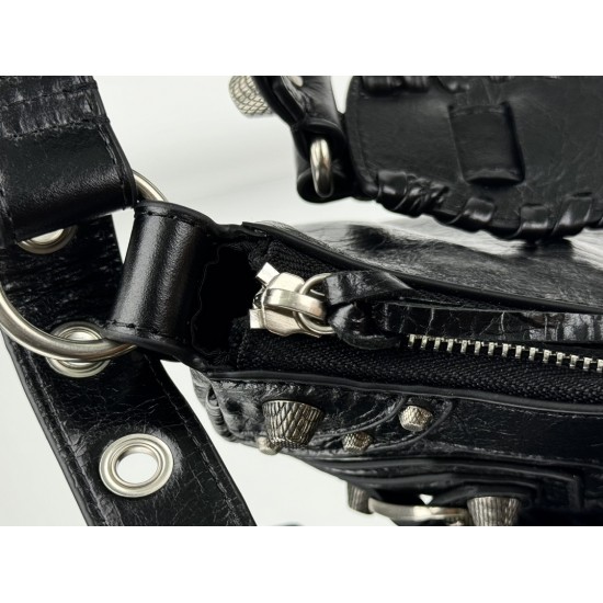 Balenciaga Le Cagole