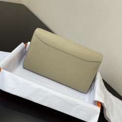 HERMÈS Constance