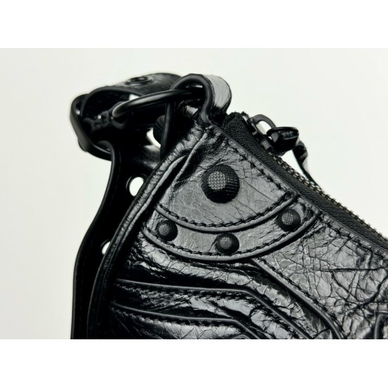 Balenciaga Le Cagole