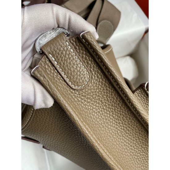 HERMÈS Evelyne