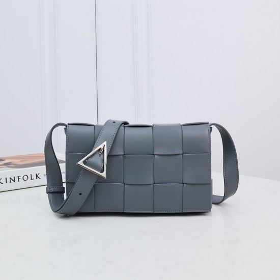 Bottega Veneta ​‍Cassette