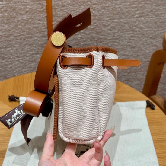 HERMÈS Picotin
