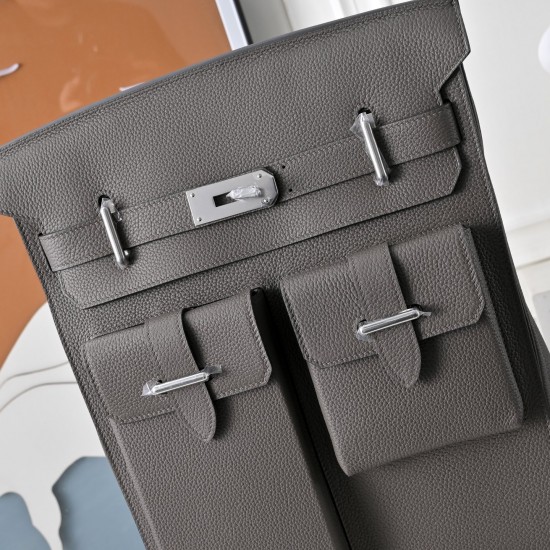 HERMÈS More