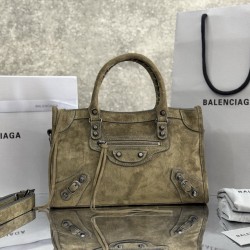 Balenciaga Le Cagole