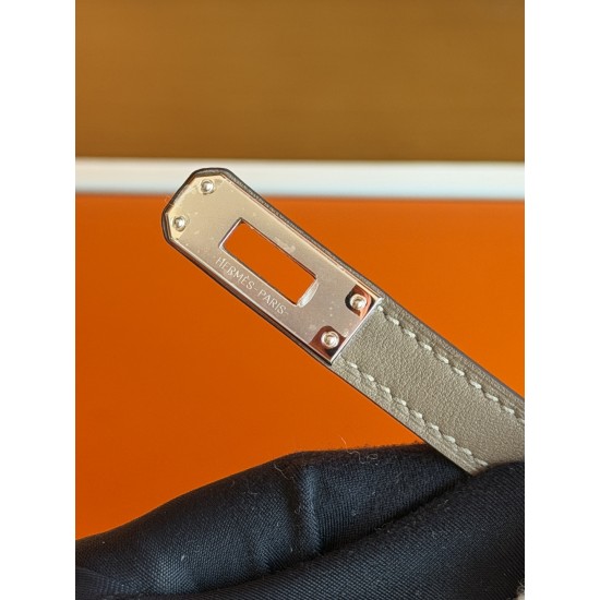 HERMÈS KELLY