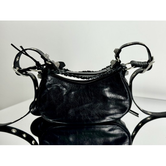 Balenciaga Le Cagole