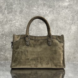 Balenciaga Le Cagole
