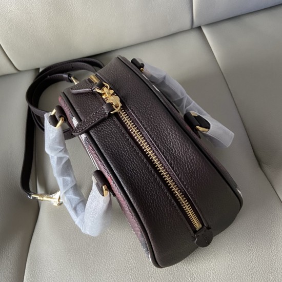 BURBERRY BAGS