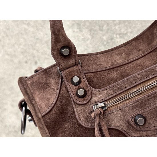 Balenciaga Le Cagole