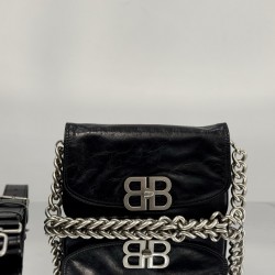 Balenciaga More ←